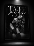 Tate McRae – Poster/Black and White